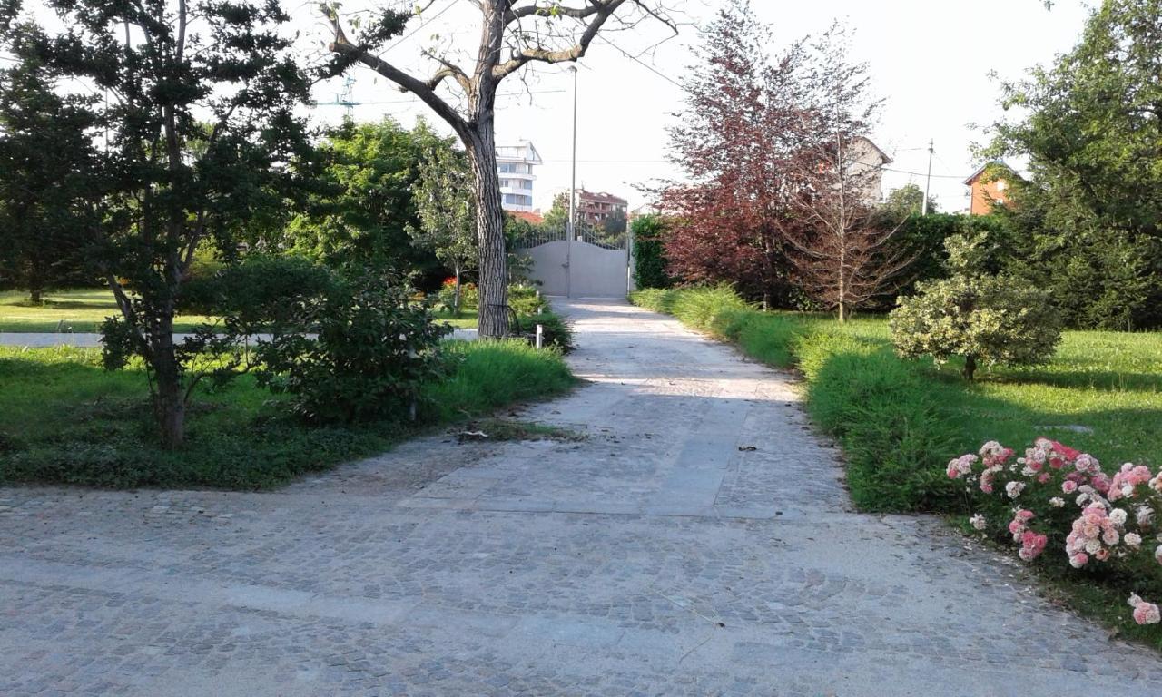 Apartament Chiara Cuneo Zewnętrze zdjęcie